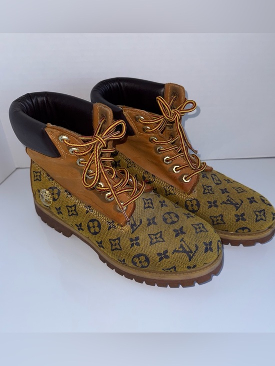 Timberland Other - TIMBERLAND monogram collab leather high rise lace up streetwear boots 8M